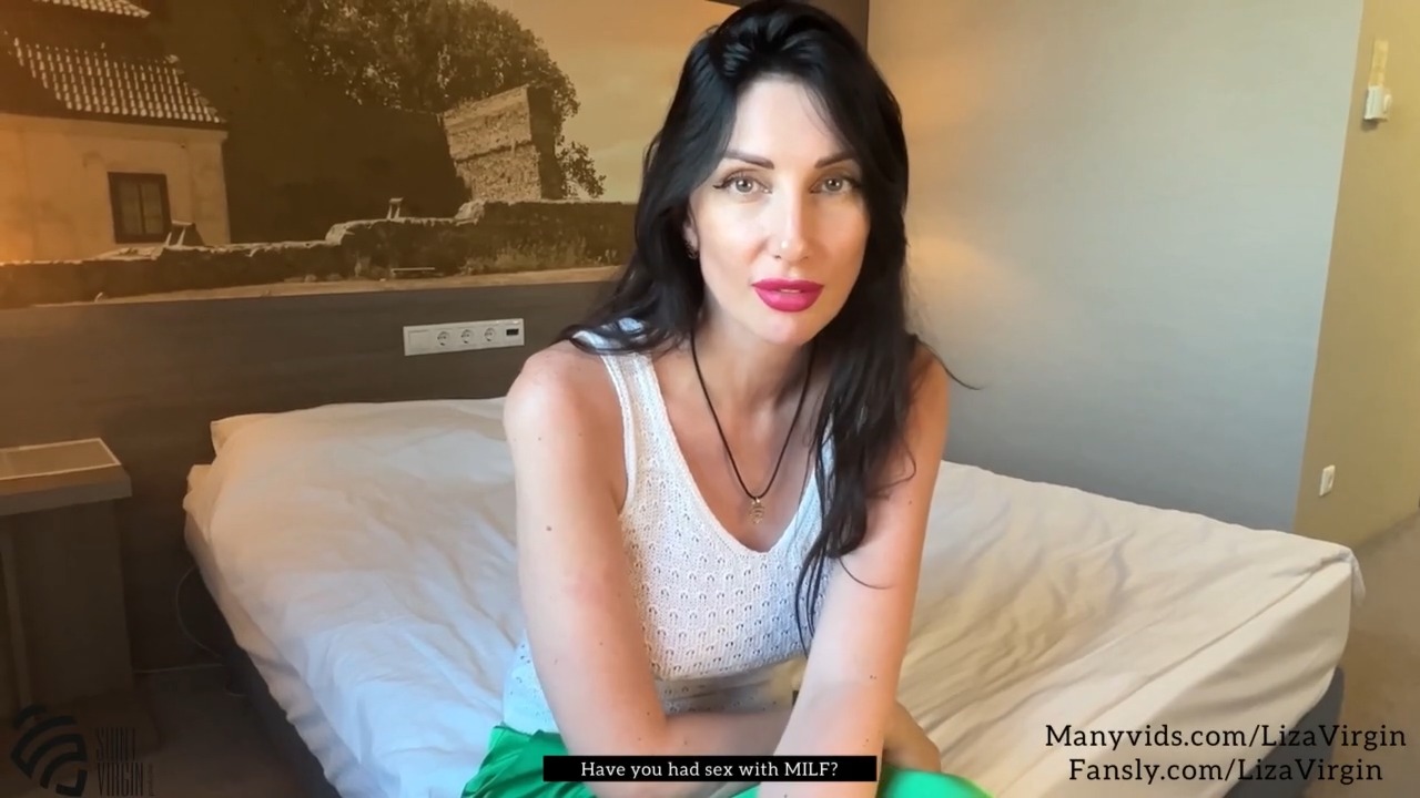 Скачать бесплатно Я слышала ты ебёшь мою дочь? А её мамку так же взять сможешь?